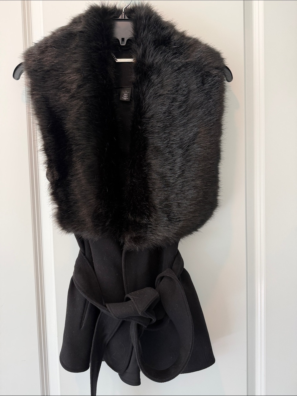 White House Black Market Lux Faux Fur Collar Wrap Vest in Black